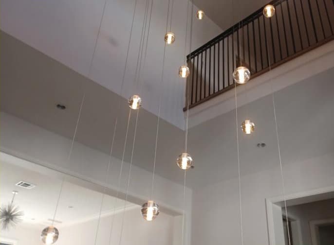 Multi-pendant glass globe lighting